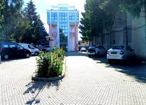 Imobil birouri de vanzare zona Aviatiei, Bucuresti 1.692 mp