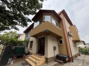 Vila de vanzare 6 camere  zona Barbu Vacarescu - Stefan cel Mare, Bucuresti