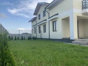 Lake view villa for sale, duplex type, 4 rooms Corbeanca, Ilfov county