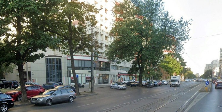 Spatiu comercial de inchiriat zona Ion Mihalache, Bucuresti, pretabil multiple activitati